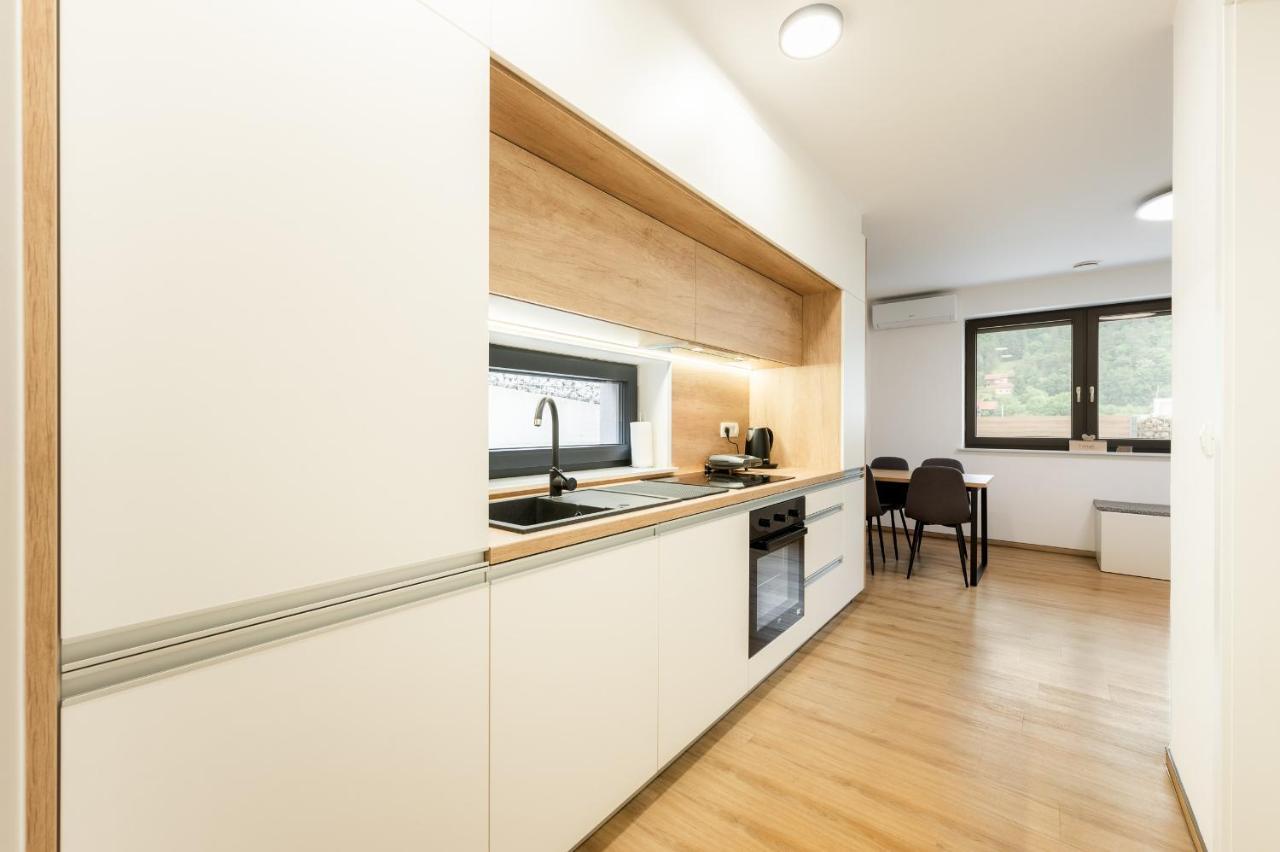 Apartments Gros Radece Exterior photo